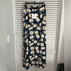 Beautiful daisy skirt
